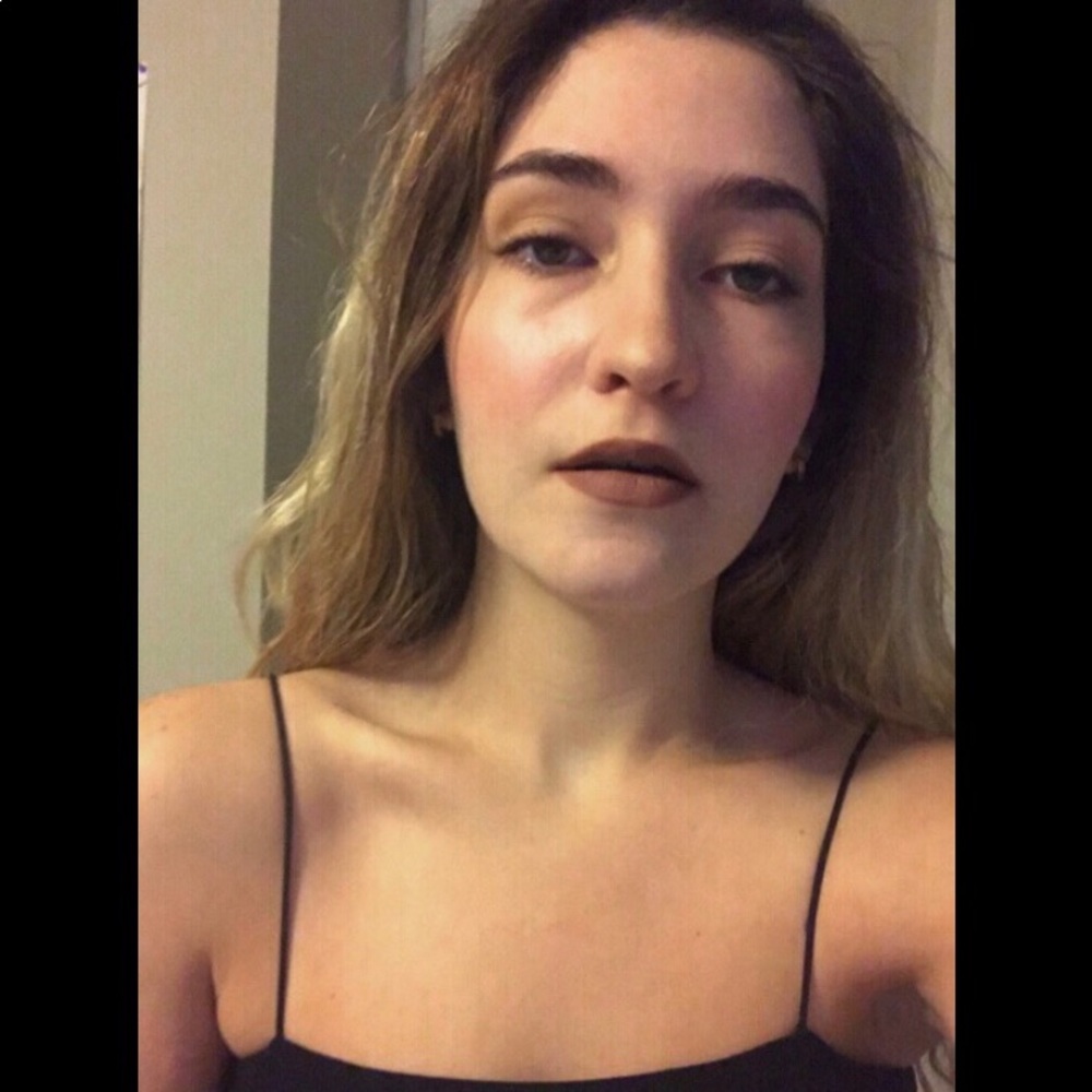 Meet your Posher, Ariana